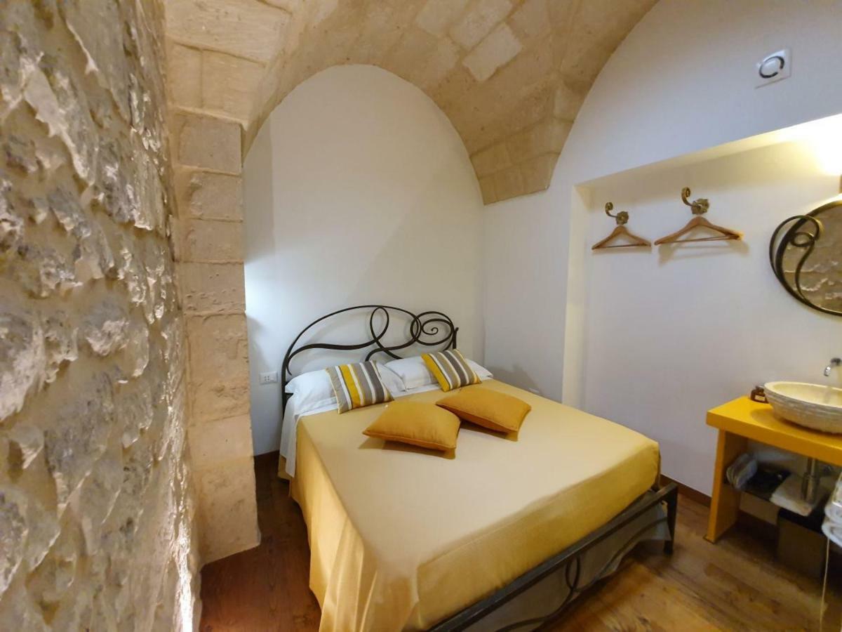 Le Nicchie Luxury Rooms Lecce Kültér fotó